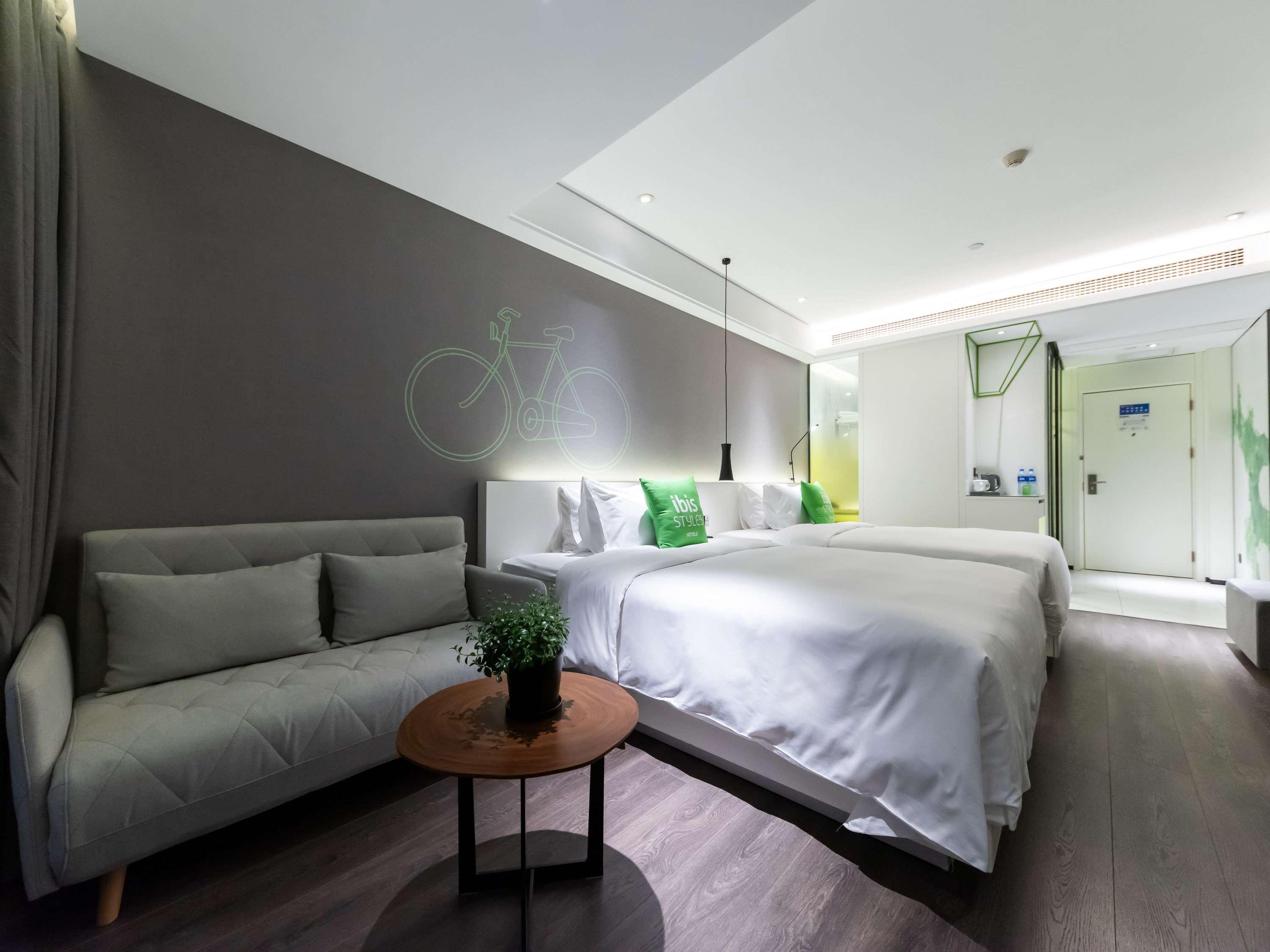 Ibis Styles Quanzhou Quanxiu Road Hotel Exterior photo