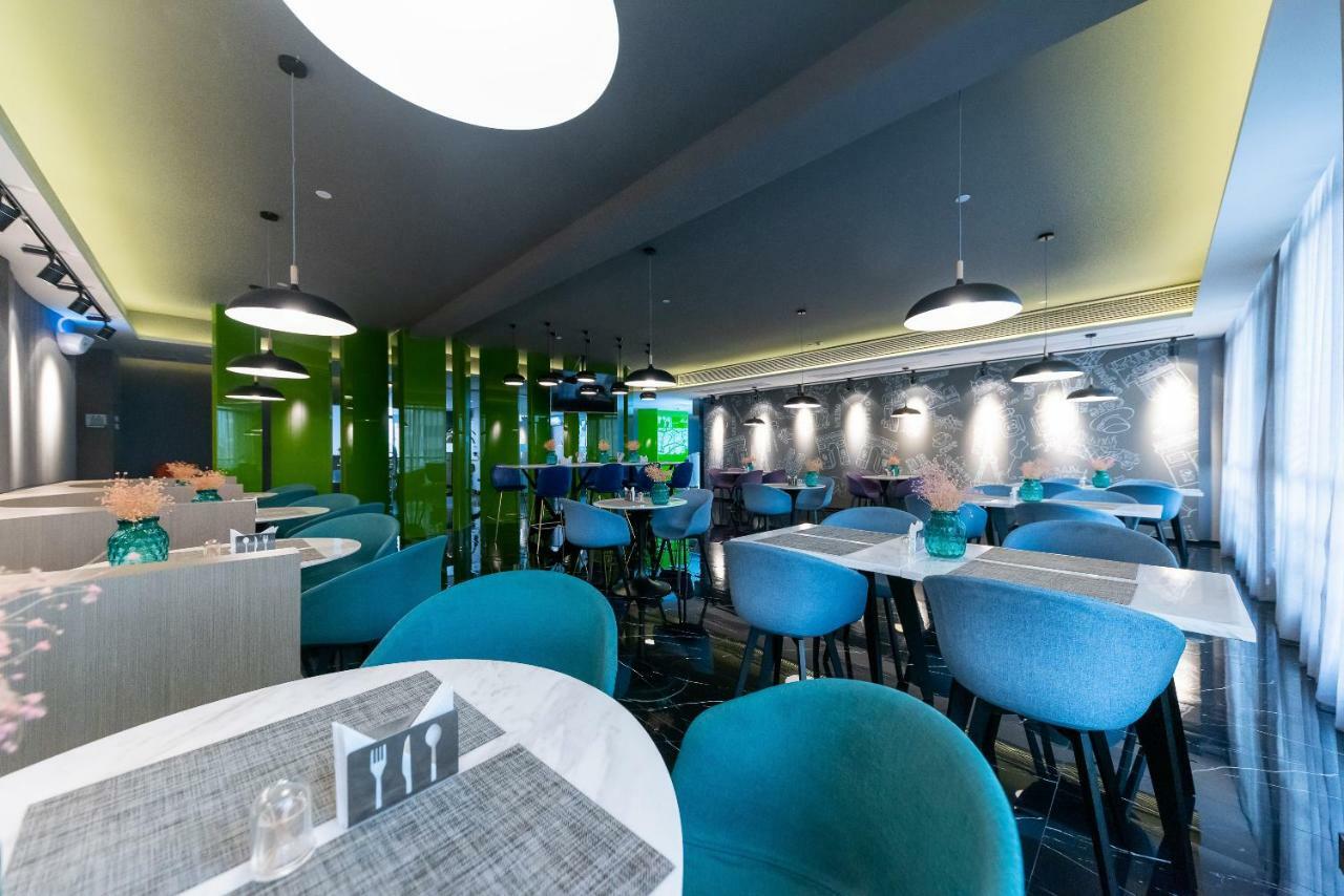 Ibis Styles Quanzhou Quanxiu Road Hotel Exterior photo