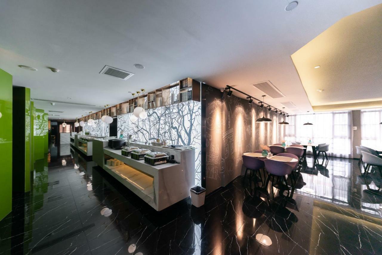 Ibis Styles Quanzhou Quanxiu Road Hotel Exterior photo