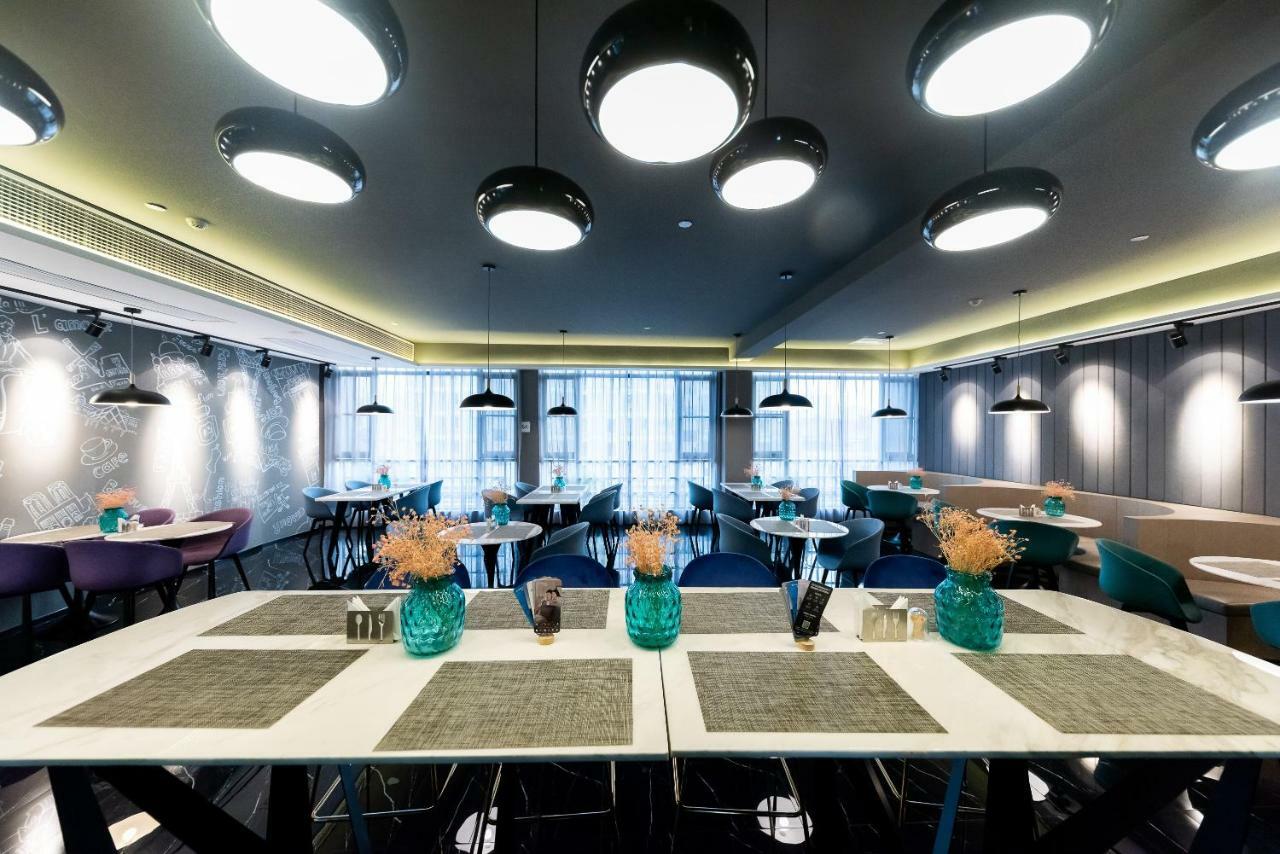 Ibis Styles Quanzhou Quanxiu Road Hotel Exterior photo